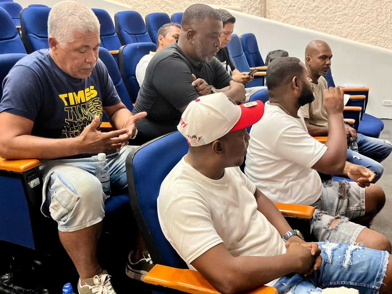 Alcald&iacute;a de Buenaventura acuerda con taxistas socializar estudio para ajuste de tarifas