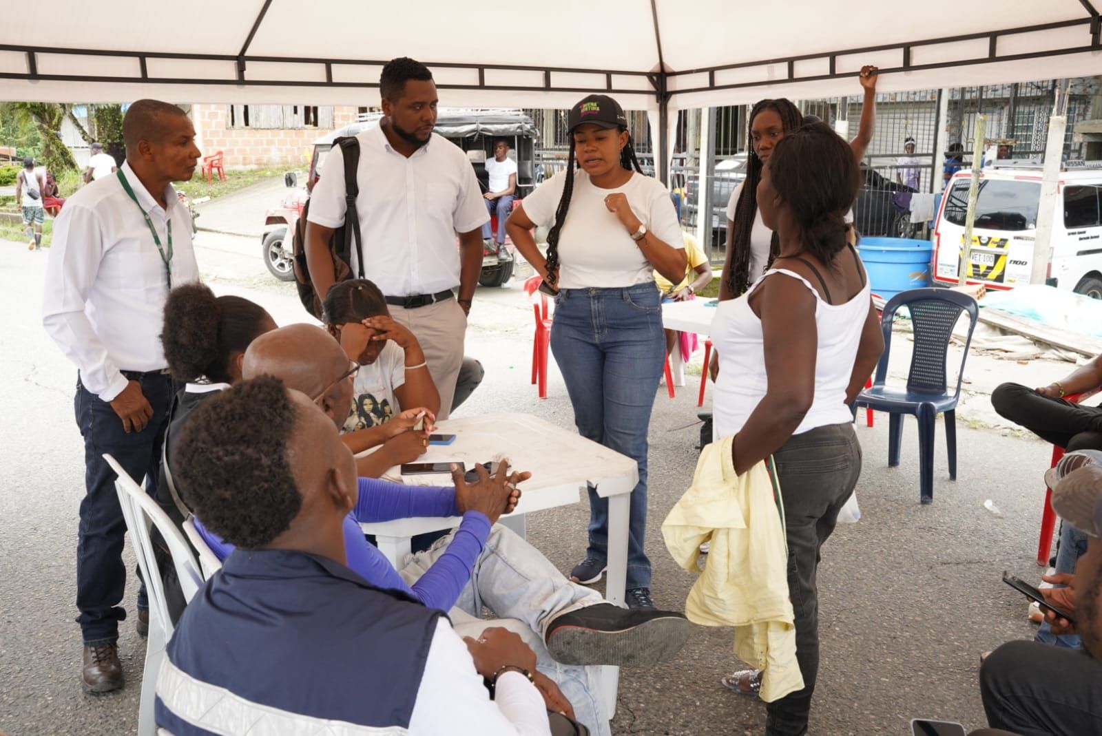 Di&aacute;logo institucional logra desbloqueo de v&iacute;a a puerto de Aguadulce en Buenaventura