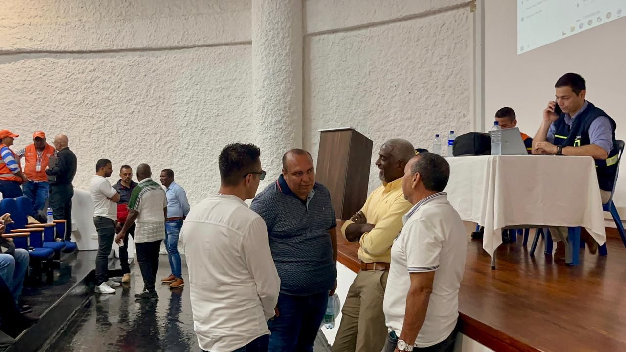 Gobierno Nacional instala mesa de trabajo para mejorar log&iacute;stica, movilidad y seguridad en Buenaventura