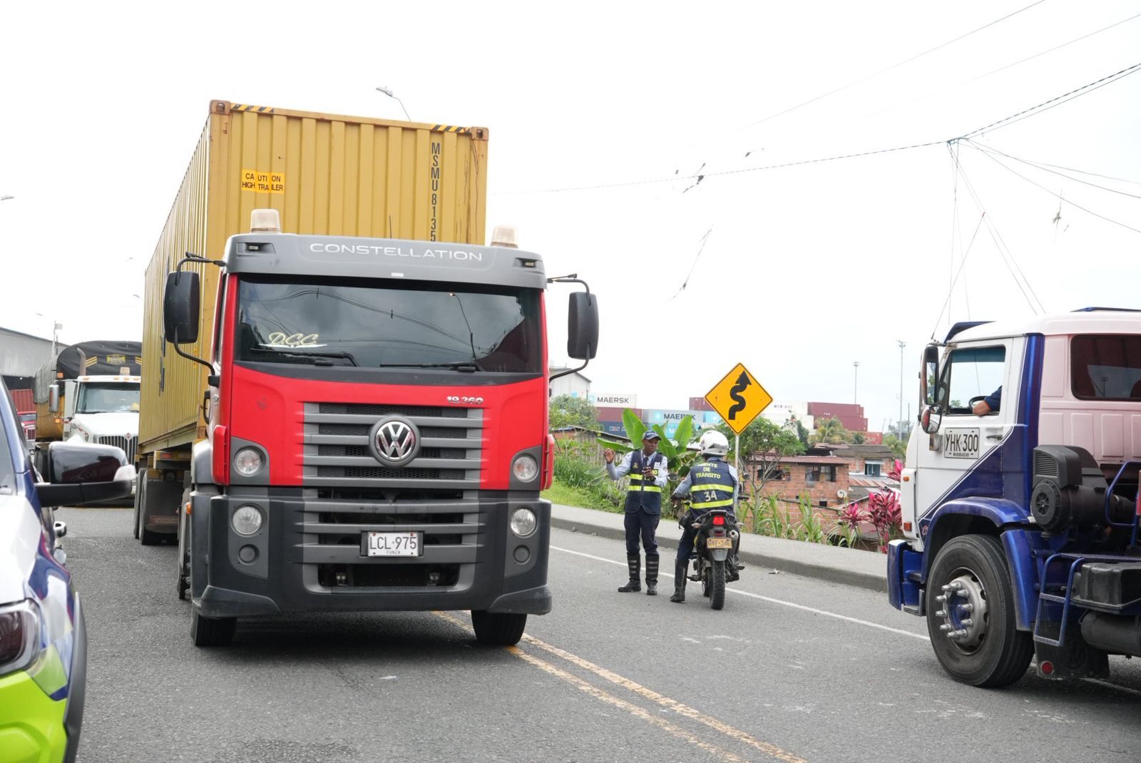 Alcald&iacute;a de Buenaventura acompa&ntilde;a acciones de la Fuerza P&uacute;blica para garantizar seguridad a los camioneros