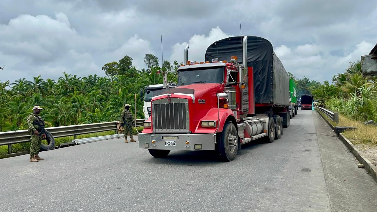    Alcald&iacute;a de Buenaventura lidera di&aacute;logo que permite acuerdos y normalizaci&oacute;n del tr&aacute;nsito en v&iacute;a hacia Aguadulce