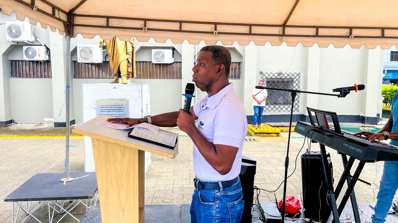 Alcald&iacute;a y l&iacute;deres religiosos claman al cielo Buenaventura se construye entre todos