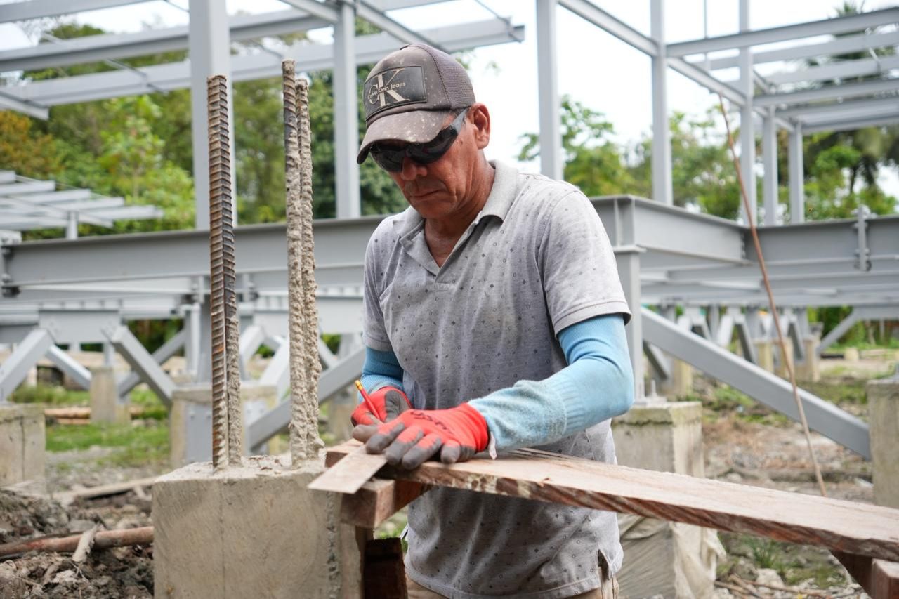 Ministerio de Educaci&oacute;n, Secretar&iacute;a del Ramo de Buenaventura y el FFIE entregaron sede San Luis Gonzaga en el r&iacute;o Cajambre