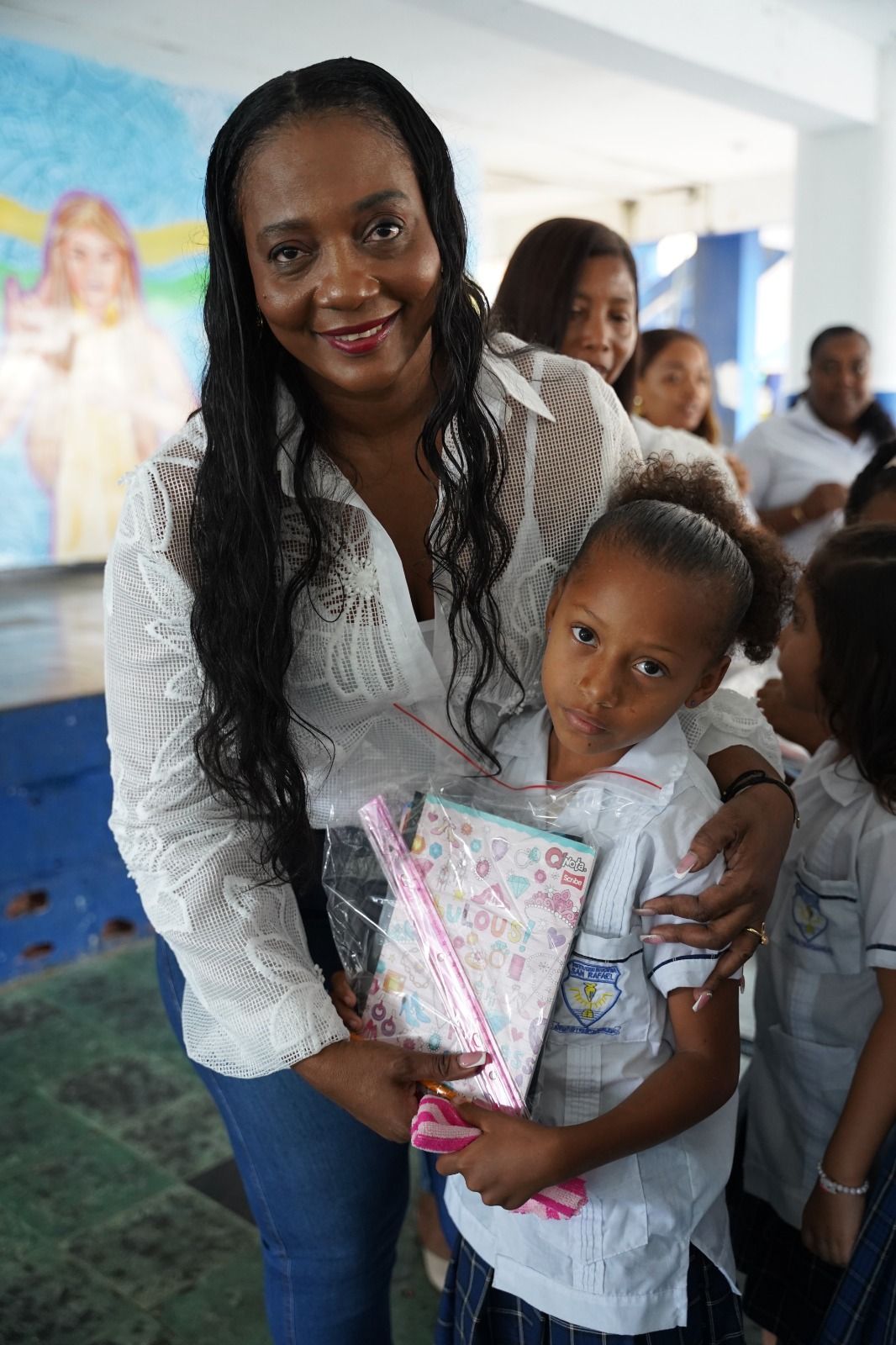 Alcald&iacute;a de Buenaventura entrega &uacute;tiles escolares para garantizar la permanencia educativa