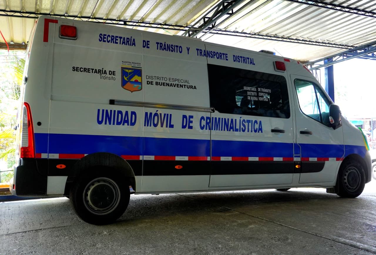 Hist&oacute;rico: Buenaventura recibe su primera unidad m&oacute;vil de criminal&iacute;stica en 50 a&ntilde;os