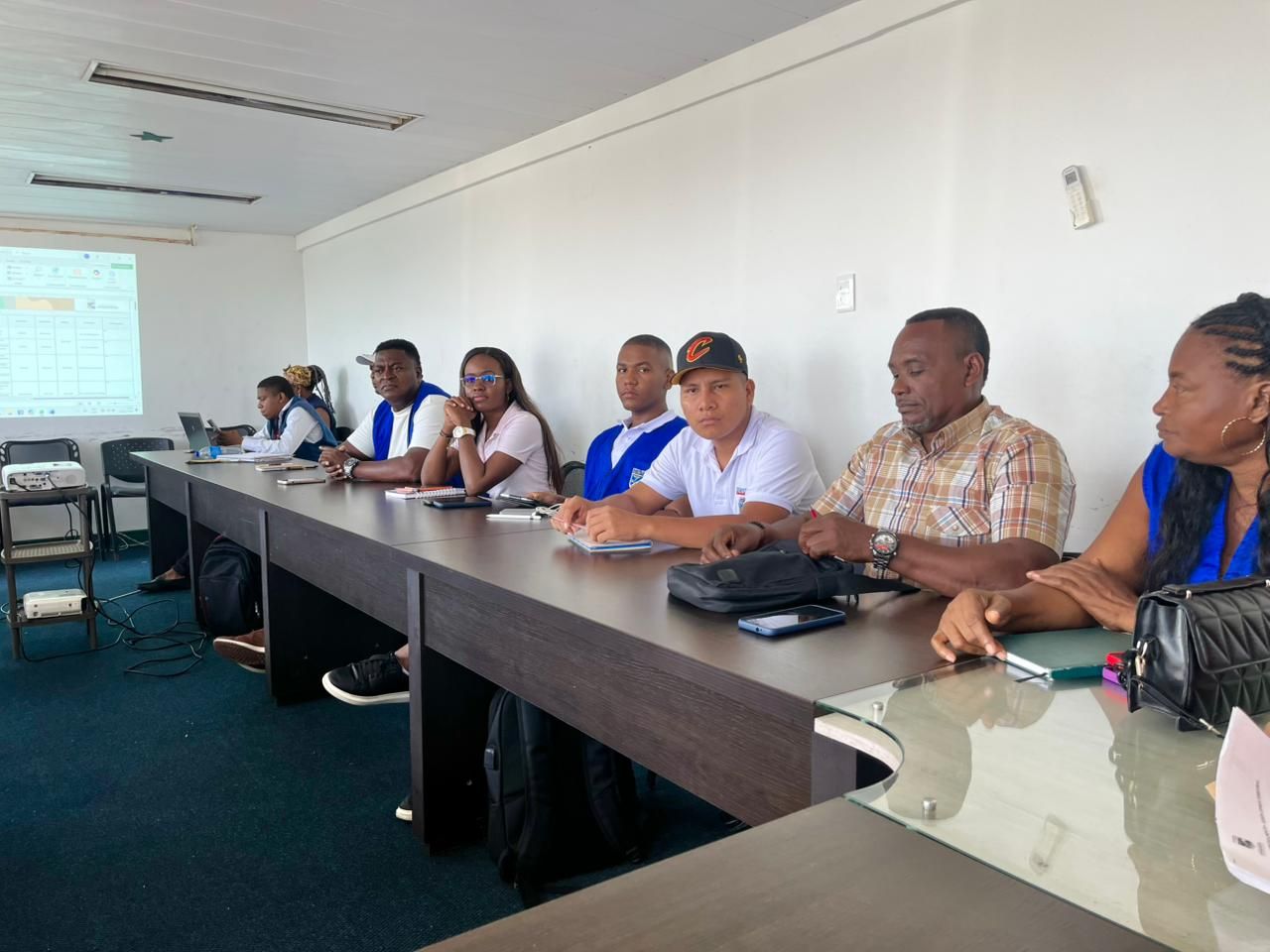 Alcaldesa de Buenaventura lidera importantes avances en la construcci&oacute;n de paz