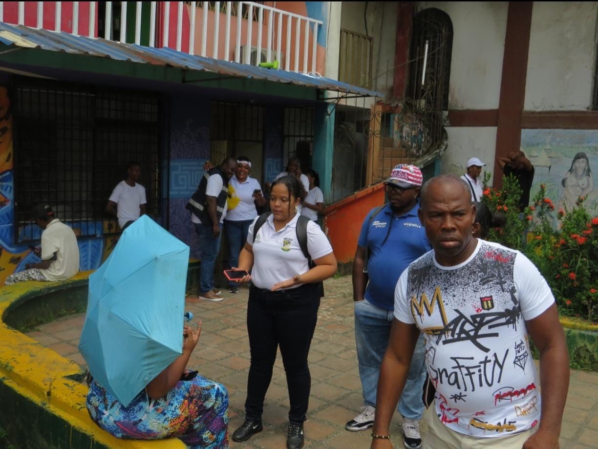 Buenaventura avanza en soluciones duraderas para el desplazamiento en el barrio Alberto Lleras Camargo