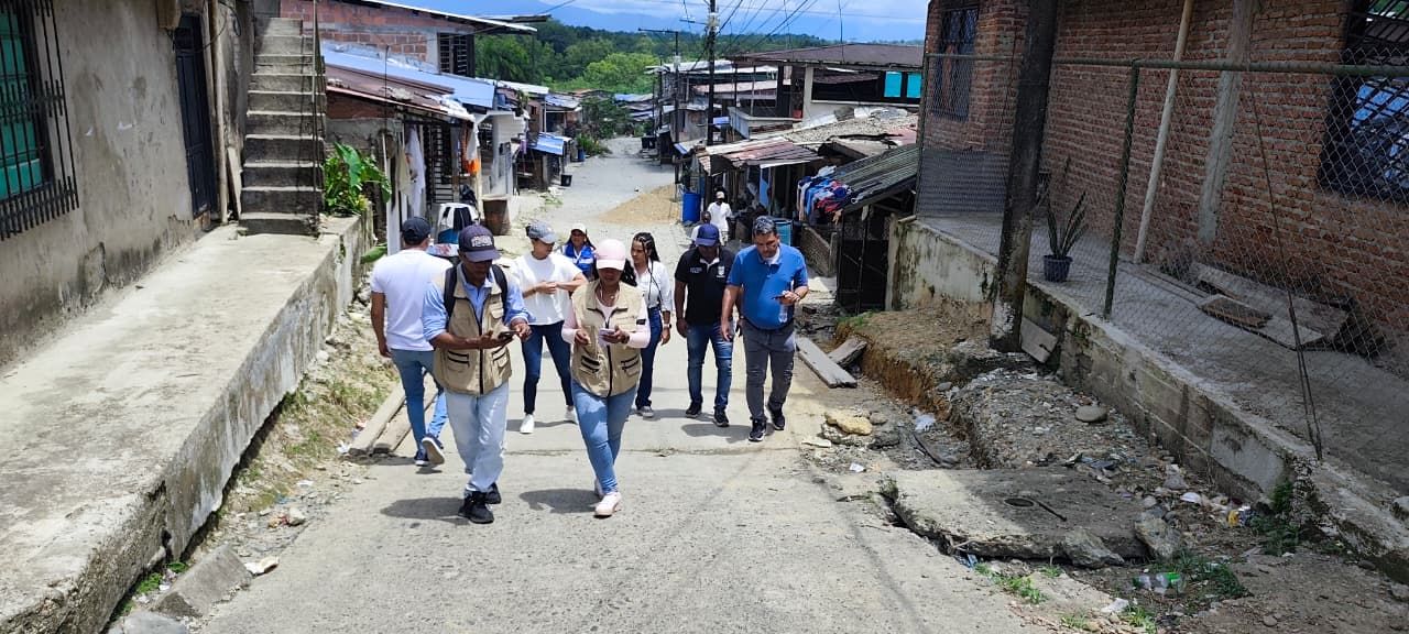 Direcci&oacute;n T&eacute;cnica de Vivienda verifica mejoramientos habitacionales en el barrio Antonio Nari&ntilde;o
