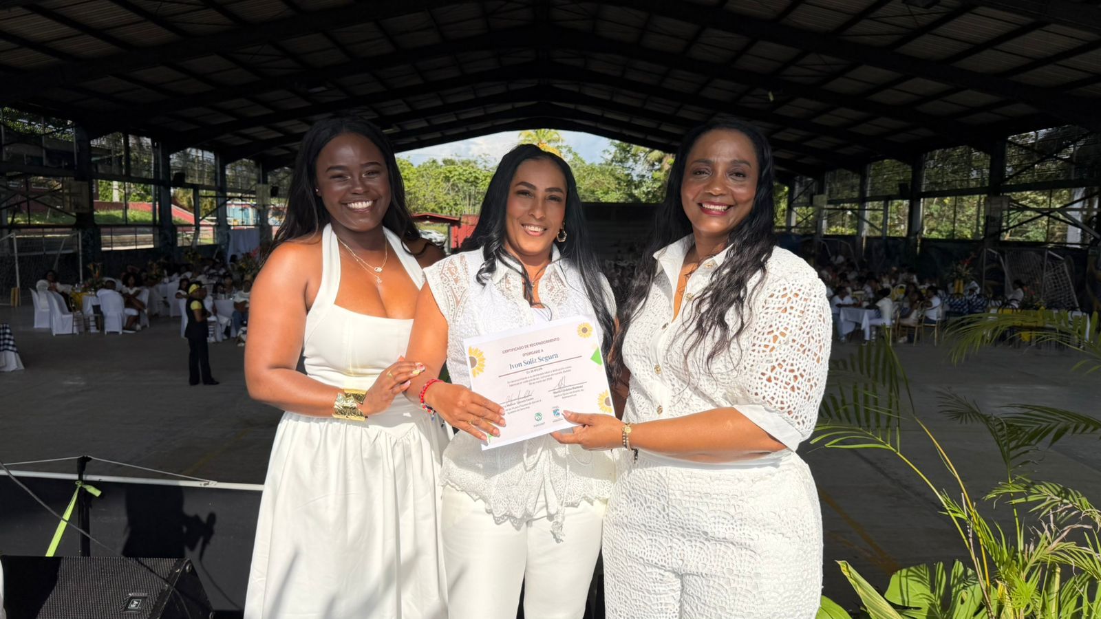 Empoderamiento y derechos: Buenaventura conmemora el mes de la mujer con jornada pedag&oacute;gica y recreativa