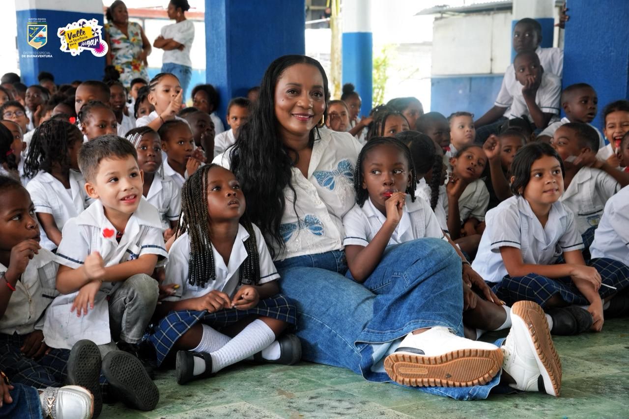 Con el arte como herramienta social, Buenaventura apuesta por la ni&ntilde;ez y la paz