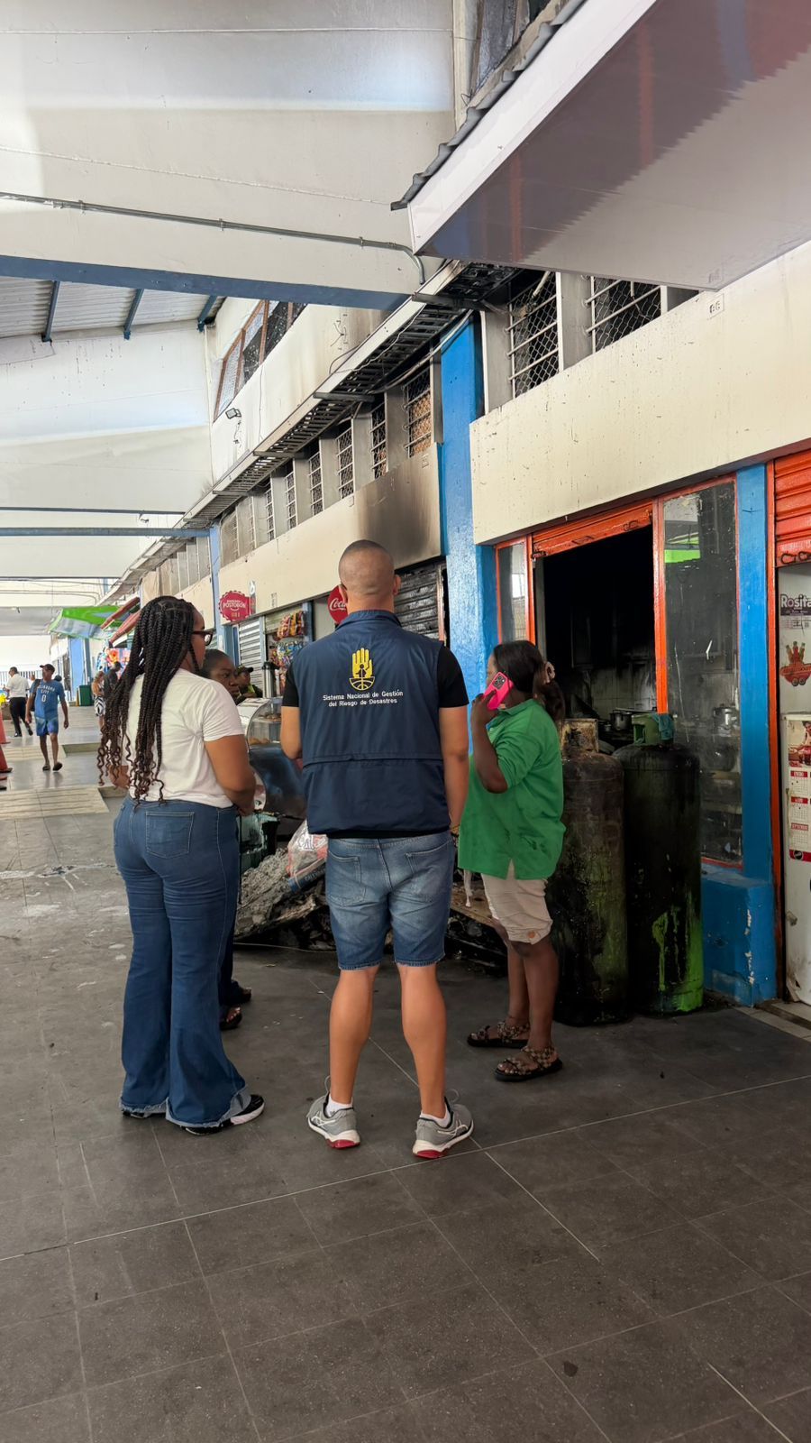 Comunicado a la opinion publica sobre incendio de uno de los locales en la terminal