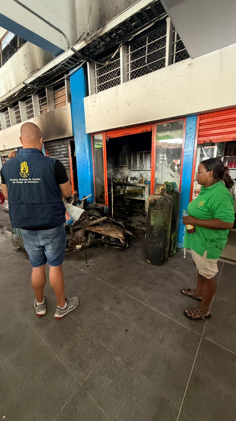 Comunicado a la opinion publica sobre incendio de uno de los locales en la terminal