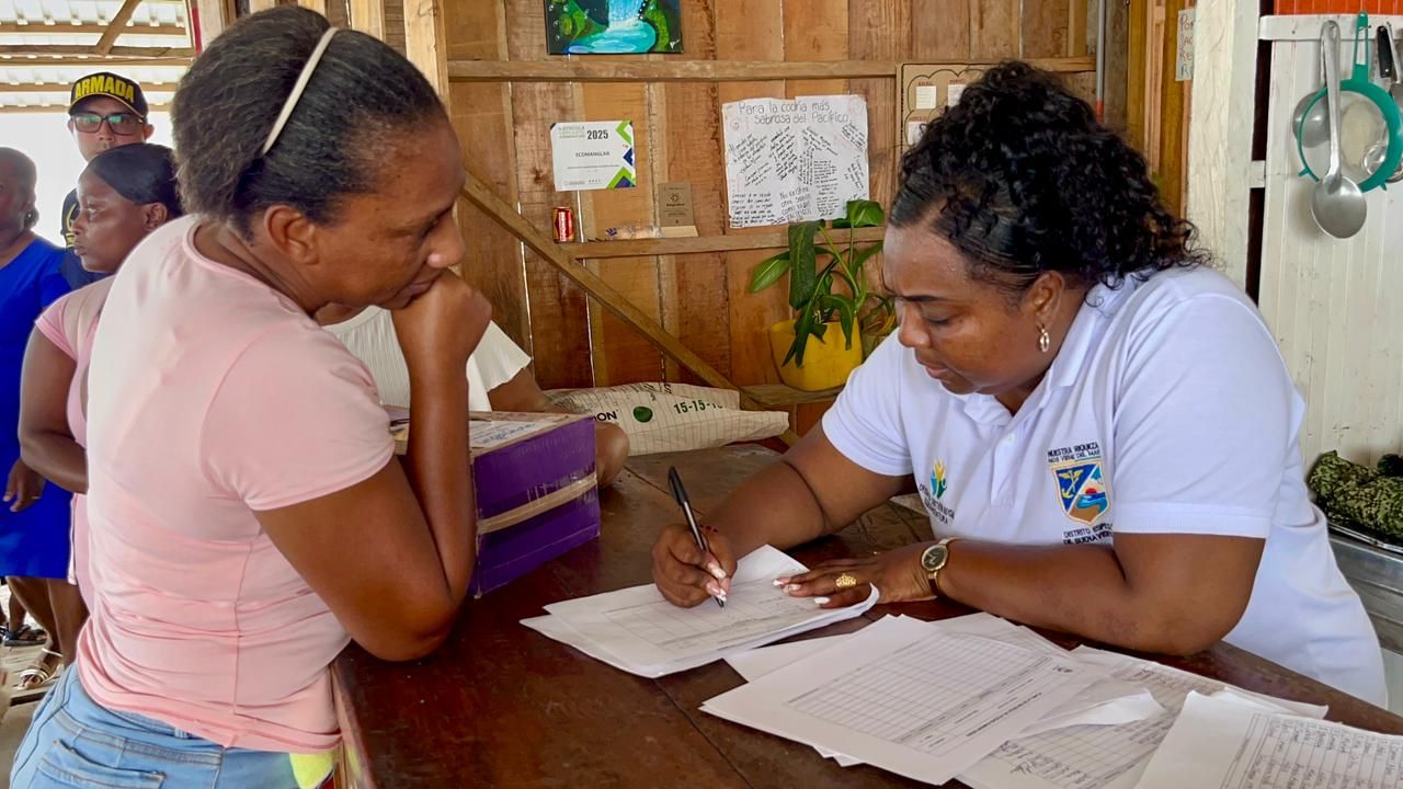 M&aacute;s de 700 personas beneficiadas en jornada de apoyo al desarrollo en La Plata, Bah&iacute;a M&aacute;laga