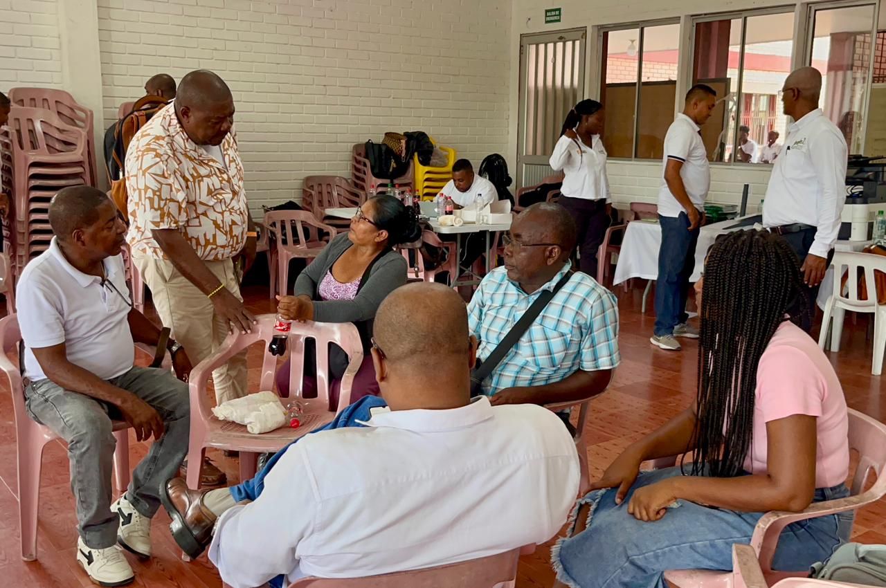 Liderazgo comunitario e institucionalidad impulsan la actualizaci&oacute;n de los planes de desarrollo en el Pac&iacute;fico Medio.