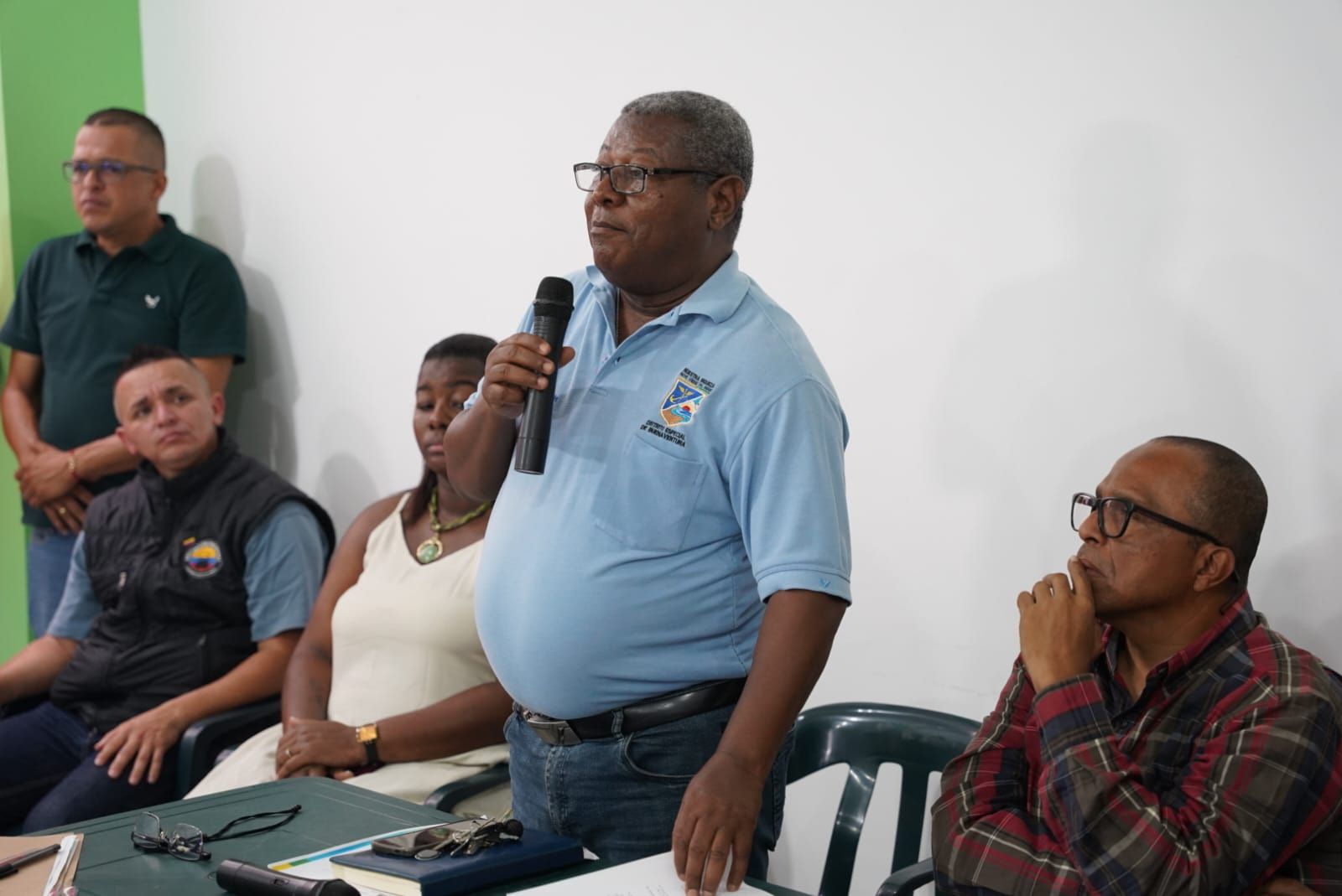 Secretar&iacute;a de Tr&aacute;nsito aclara situaci&oacute;n de camperos y anuncia mesas de trabajo con el gremio transportador