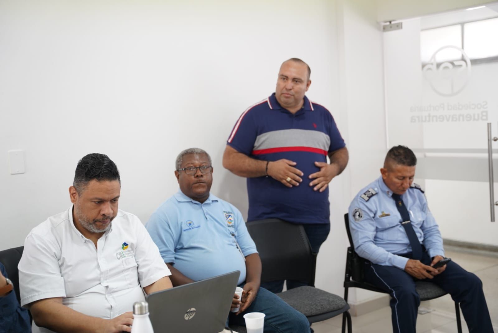 Alcald&iacute;a de Buenaventura destaca avances del plan de choque con gestores de movilidad en la zona portuaria y v&iacute;a alterna