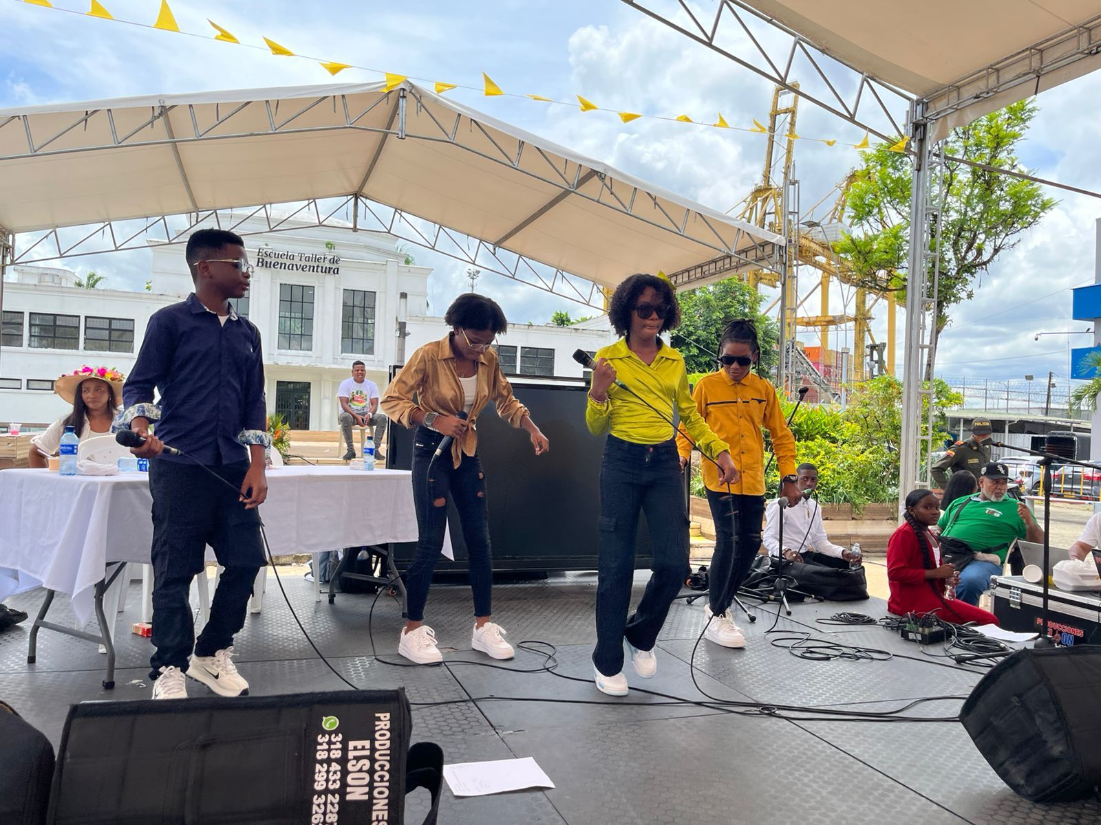 Colorida fiesta por el D&iacute;a de la Ni&ntilde;ez llen&oacute; de alegr&iacute;a, danza y cultura a Buenaventura