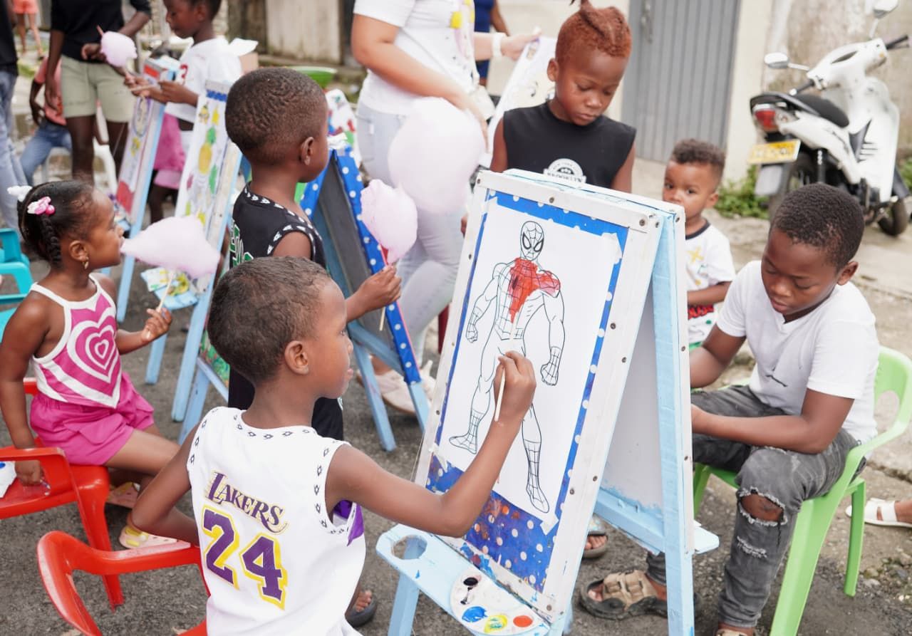 Buenaventura celebr&oacute; el Encuentro Cultural n&uacute;mero 59 en el barrio Muro Yusti con actividades recreativas y culturales para la ni&ntilde;ez