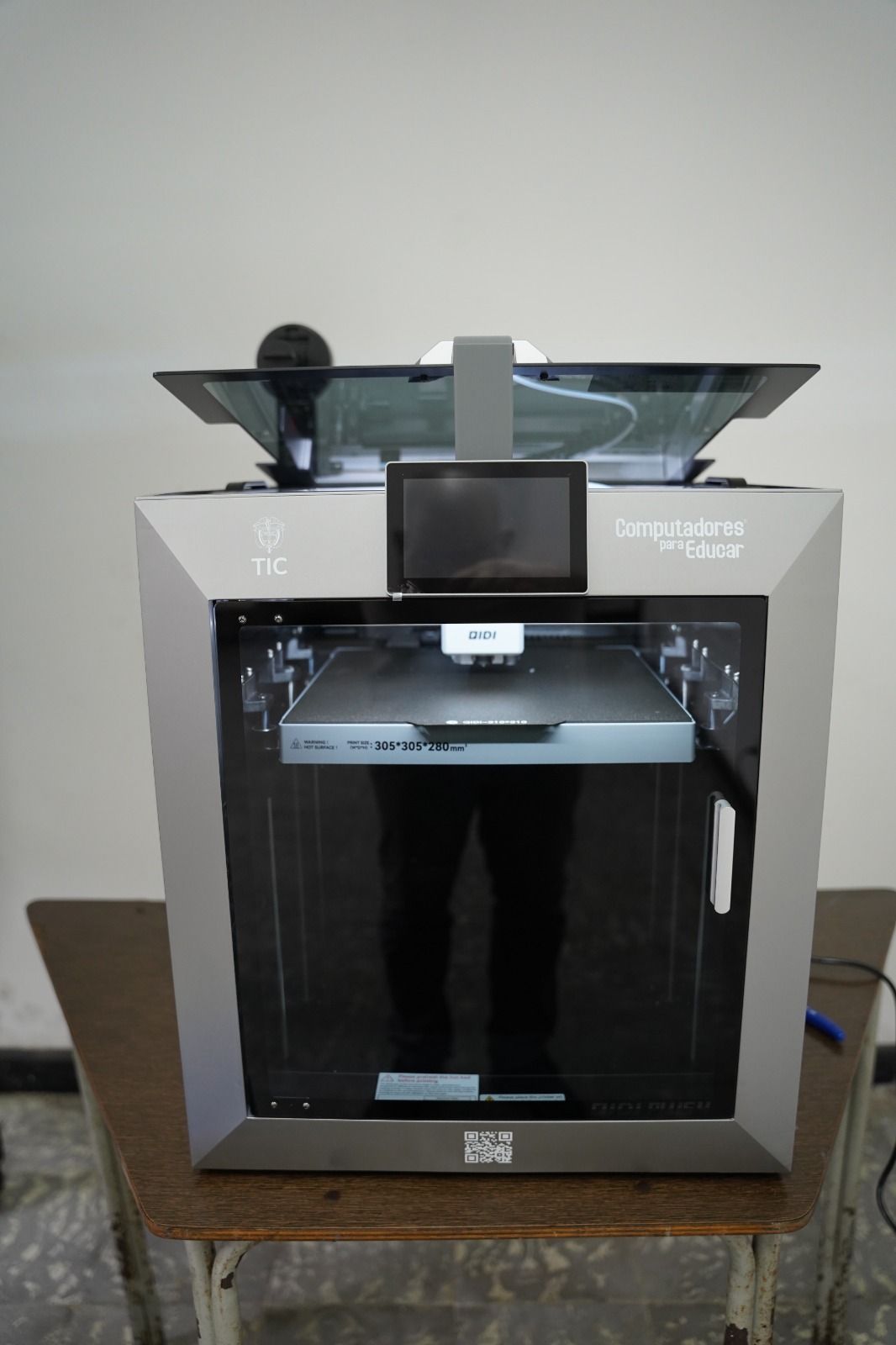 Laboratorios de Innovaci&oacute;n Tecnol&oacute;gica fueron entregados a siete planteles oficiales del Distrito