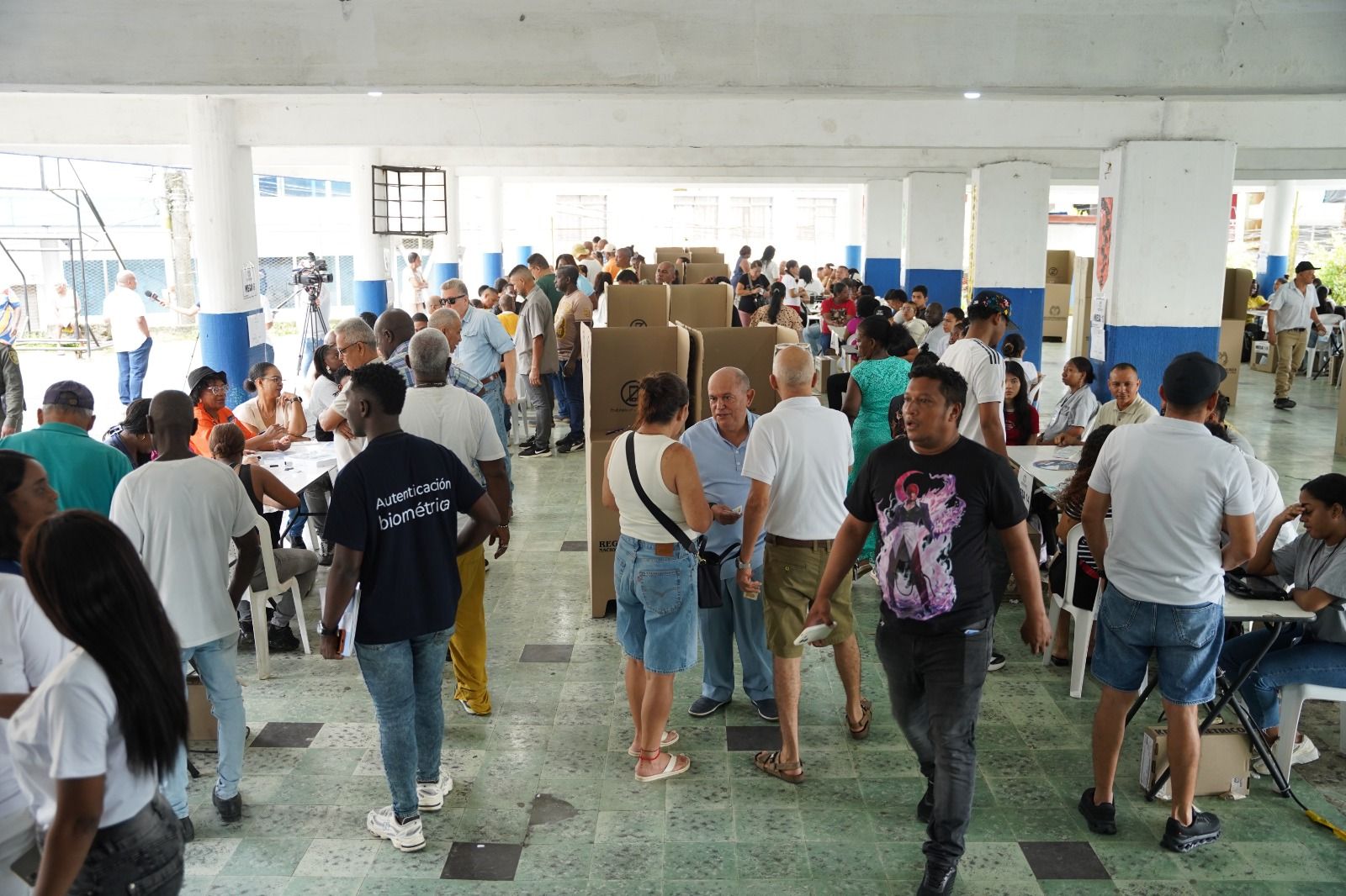 Alcaldesa distrital dio apertura a la jornada electoral y reiter&oacute; garant&iacute;as para el ejercicio democr&aacute;tico en Buenaventura