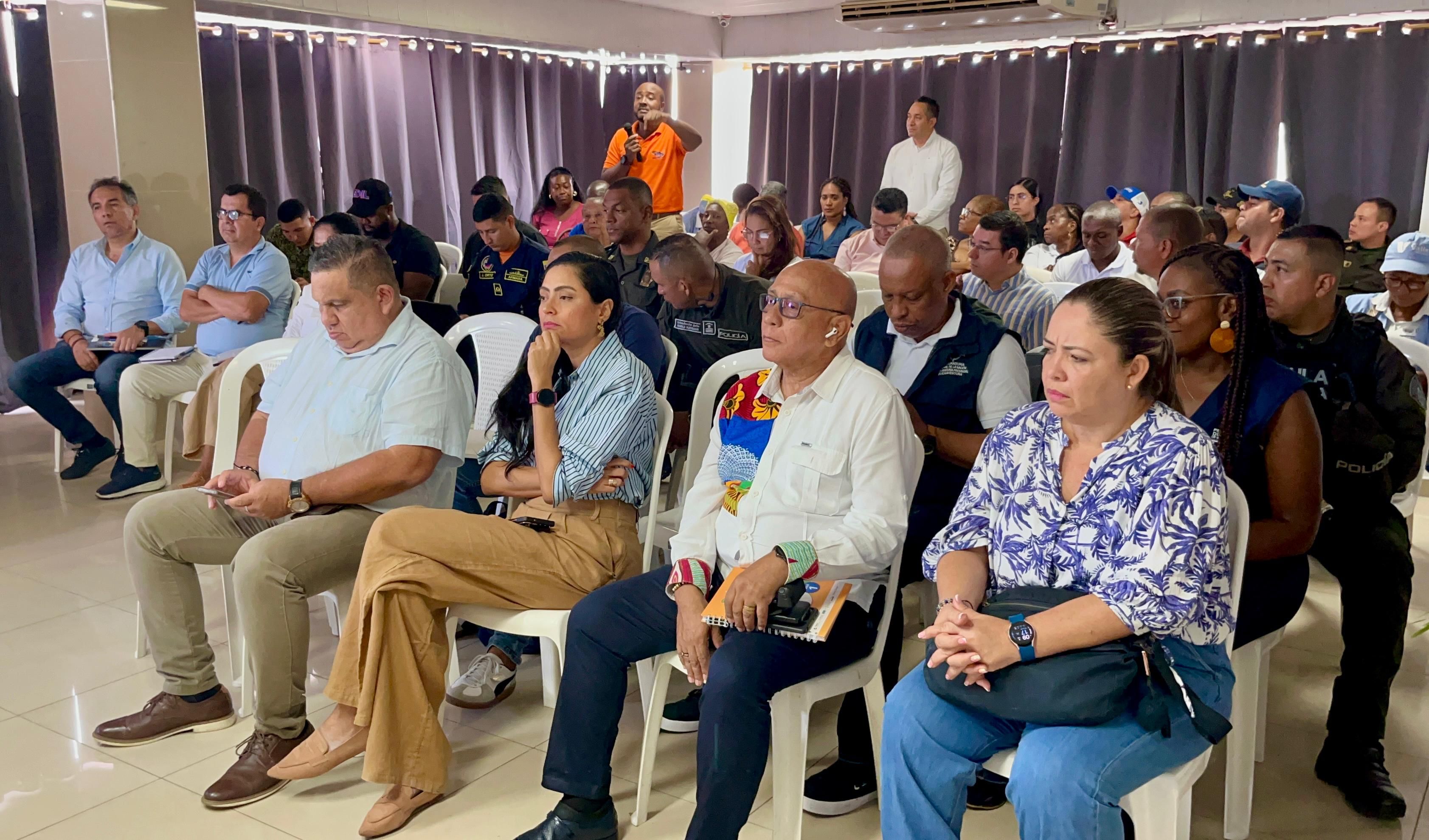 Autoridades fortalecen medidas de seguridad para proteger el turismo en Buenaventura