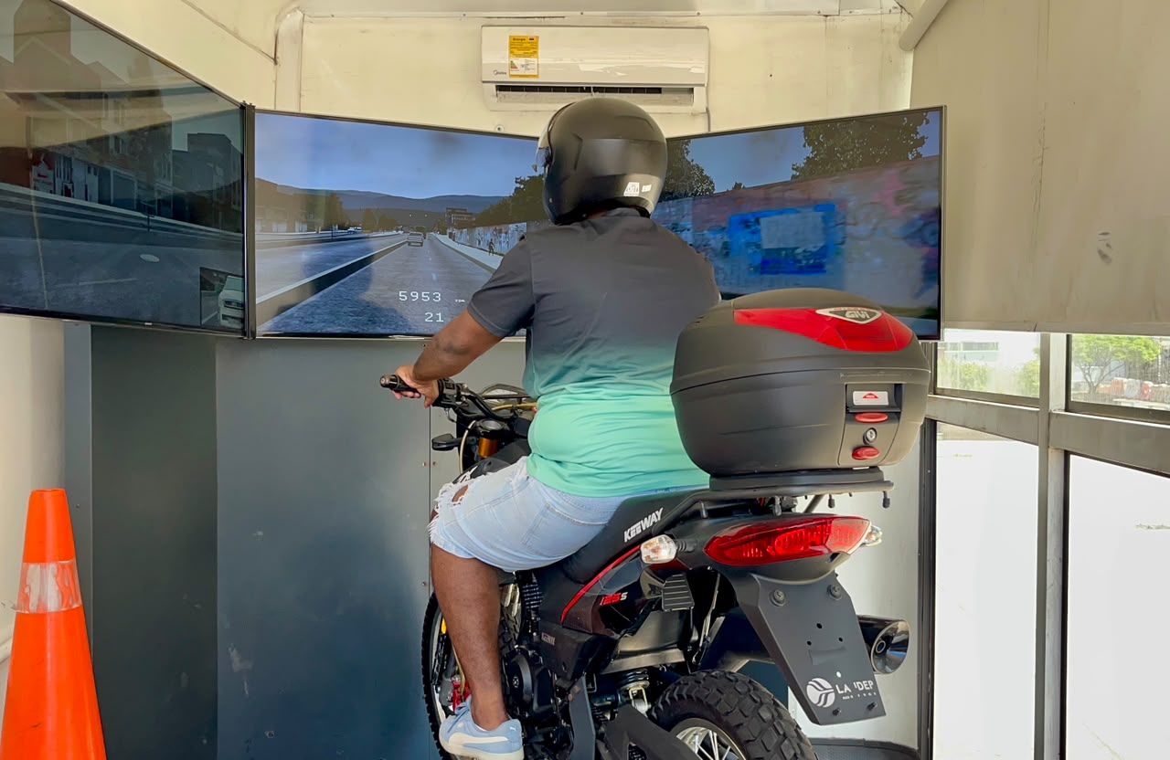 Alcald&iacute;a de Buenaventura impulsa jornada de motodestreza para fortalecer la seguridad vial y prevenir siniestros de tr&aacute;nsito
