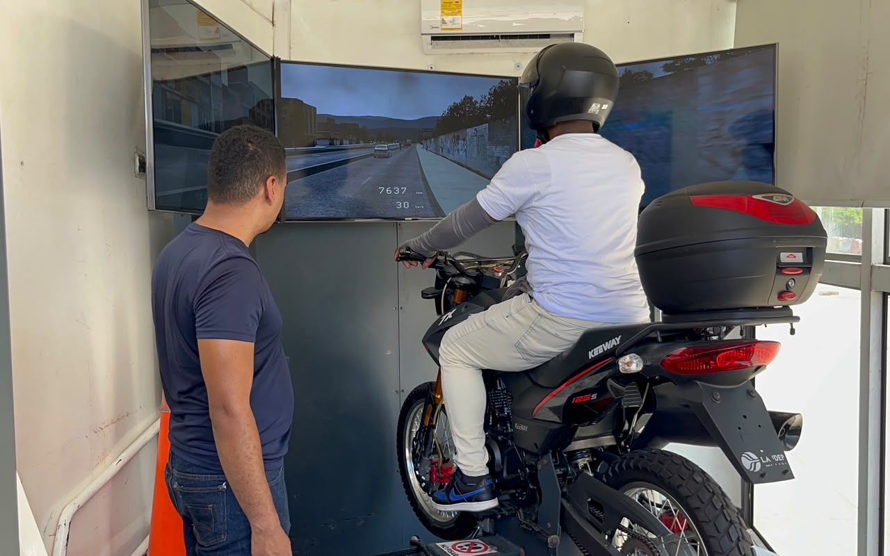 Alcald&iacute;a de Buenaventura impulsa jornada de motodestreza para fortalecer la seguridad vial y prevenir siniestros de tr&aacute;nsito
