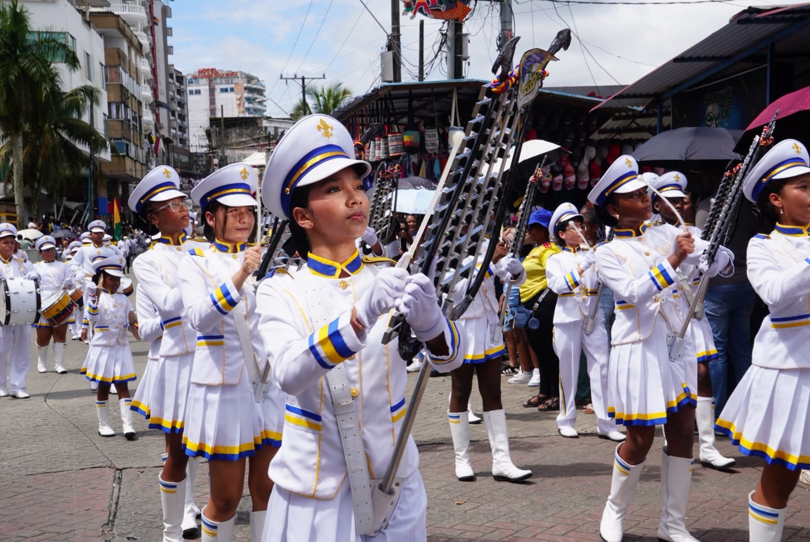 Buenaventura conmemor&oacute; el D&iacute;a de la Independencia de Colombia con civismo, identidad y orgullo patrio