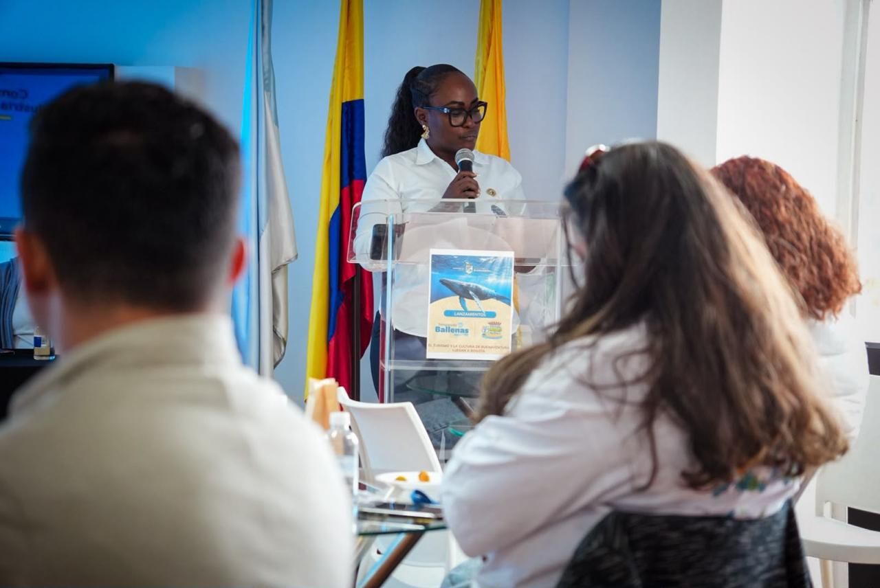 Buenaventura realiz&oacute; con &eacute;xito en Bogot&aacute; el lanzamiento de la Temporada de Ballenas y del XXXVI Festival Folcl&oacute;rico del Litoral Pac&iacute;fico