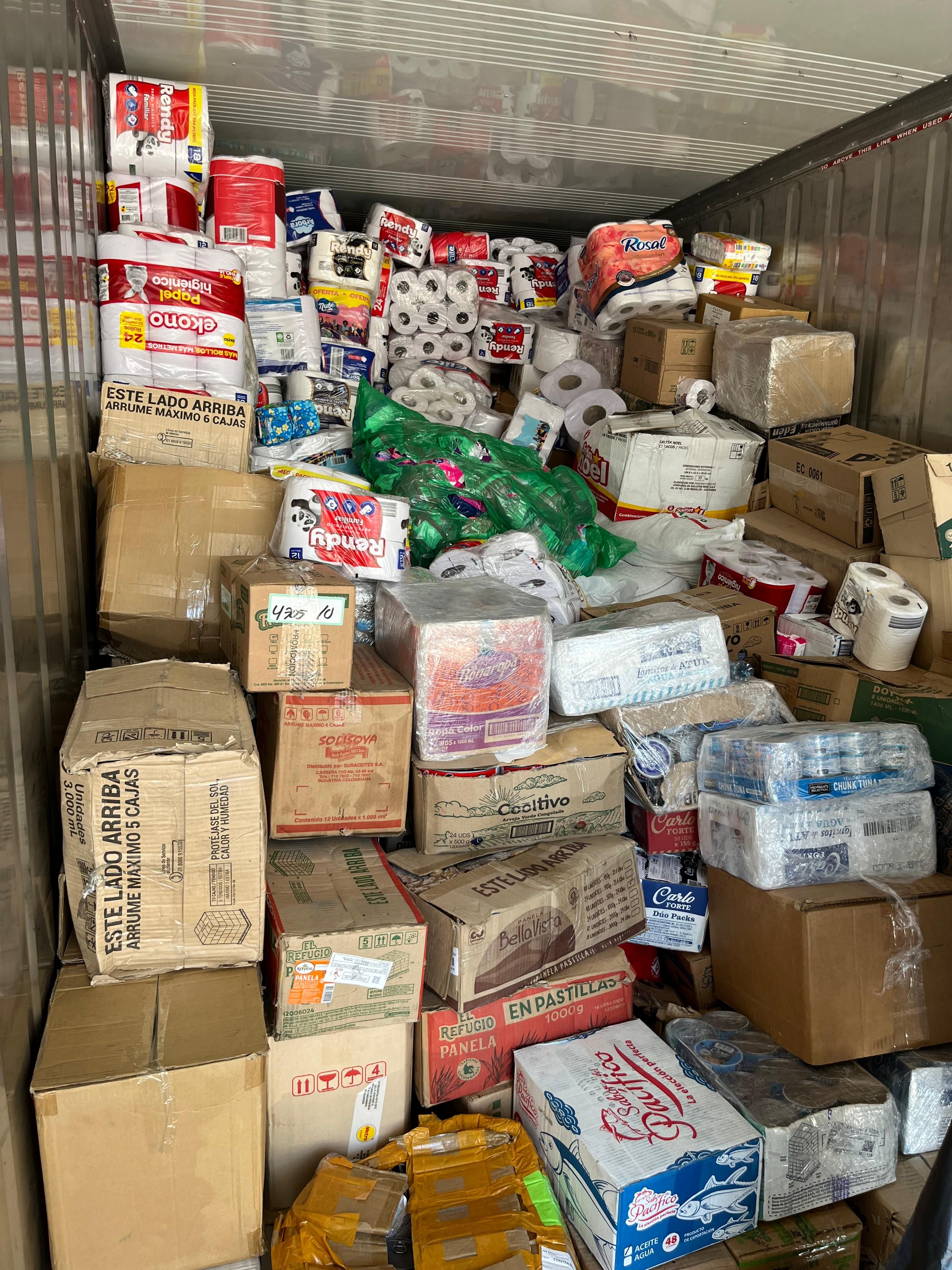 Buenaventura recibi&oacute; 30 toneladas de ayuda humanitaria provenientes de Bogot&aacute;