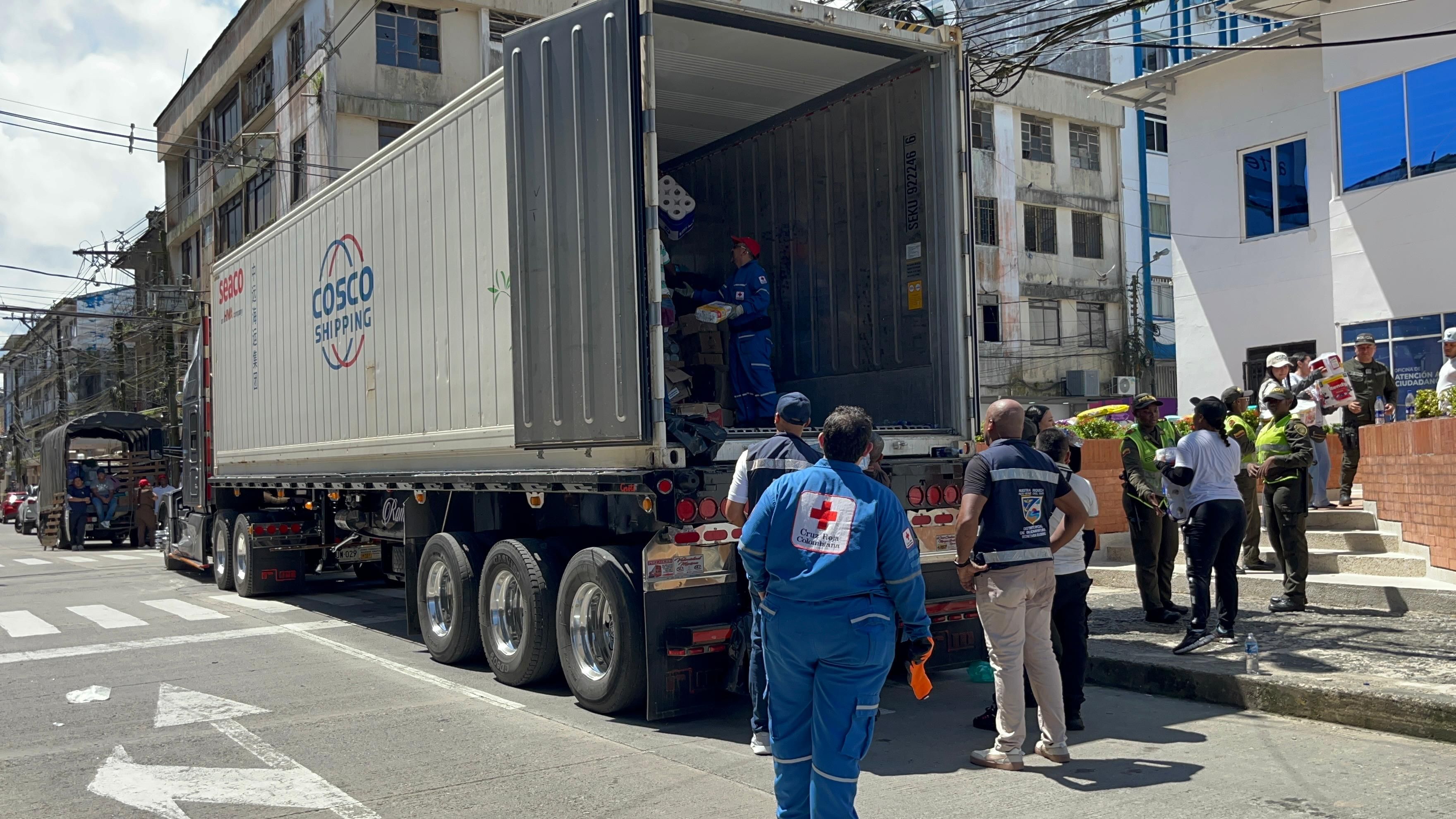 Buenaventura recibi&oacute; 30 toneladas de ayuda humanitaria provenientes de Bogot&aacute;