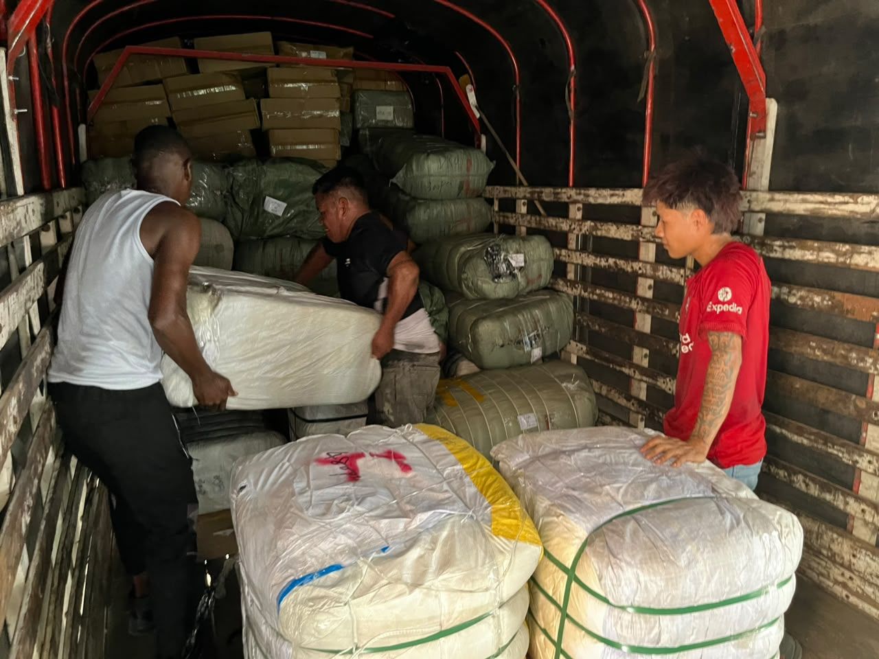 Alcaldesa Ligia del Carmen C&oacute;rdoba Mart&iacute;nez gestiona donaciones ante la DIAN para auxiliar a afectados por el sismo en Buenaventura