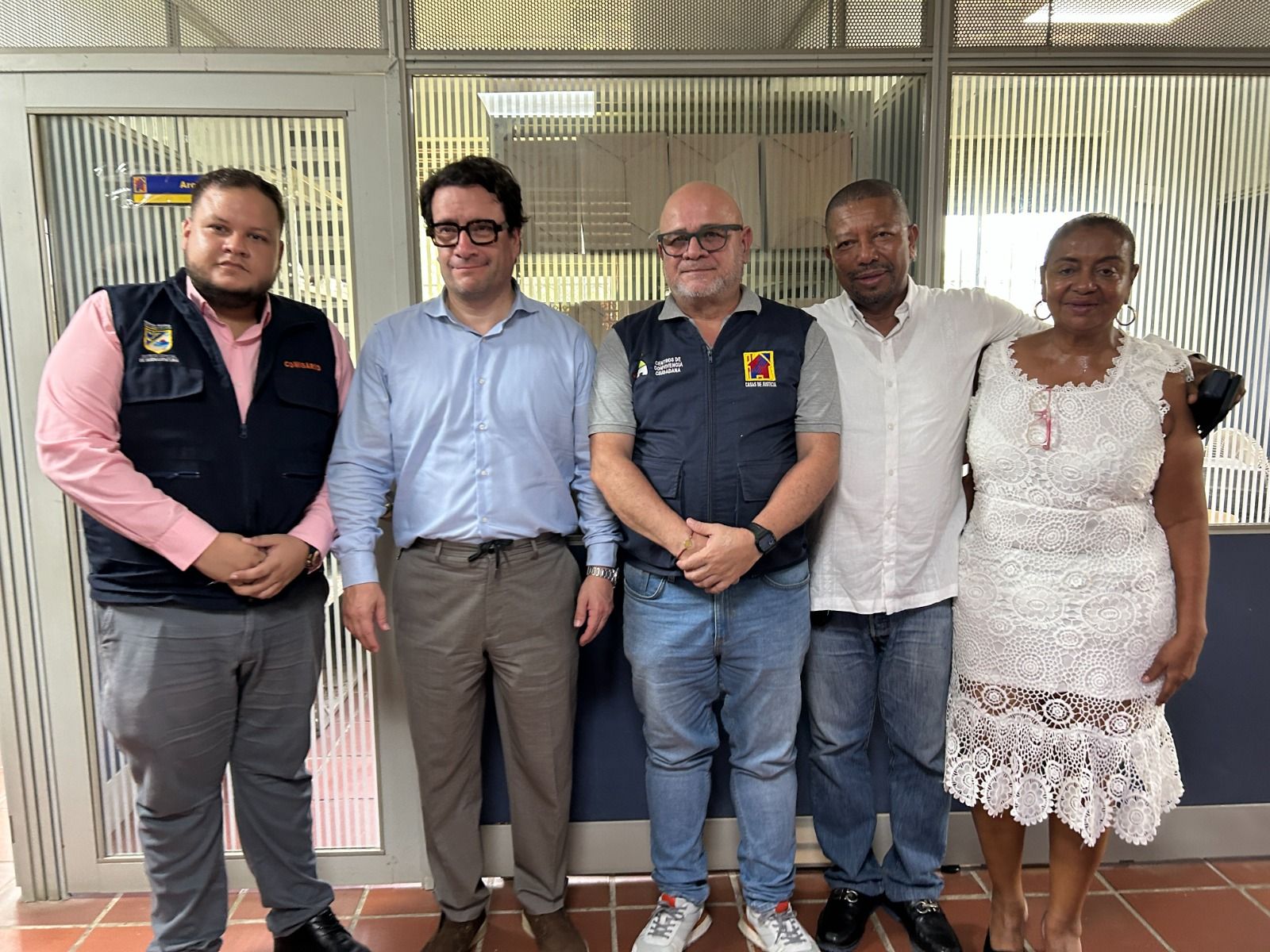    Ministerio de Justicia y Alcald&iacute;a de Buenaventura avanzan en el traslado de personas privadas de la libertad y la atenci&oacute;n a centros de detenci&oacute;n transitoria