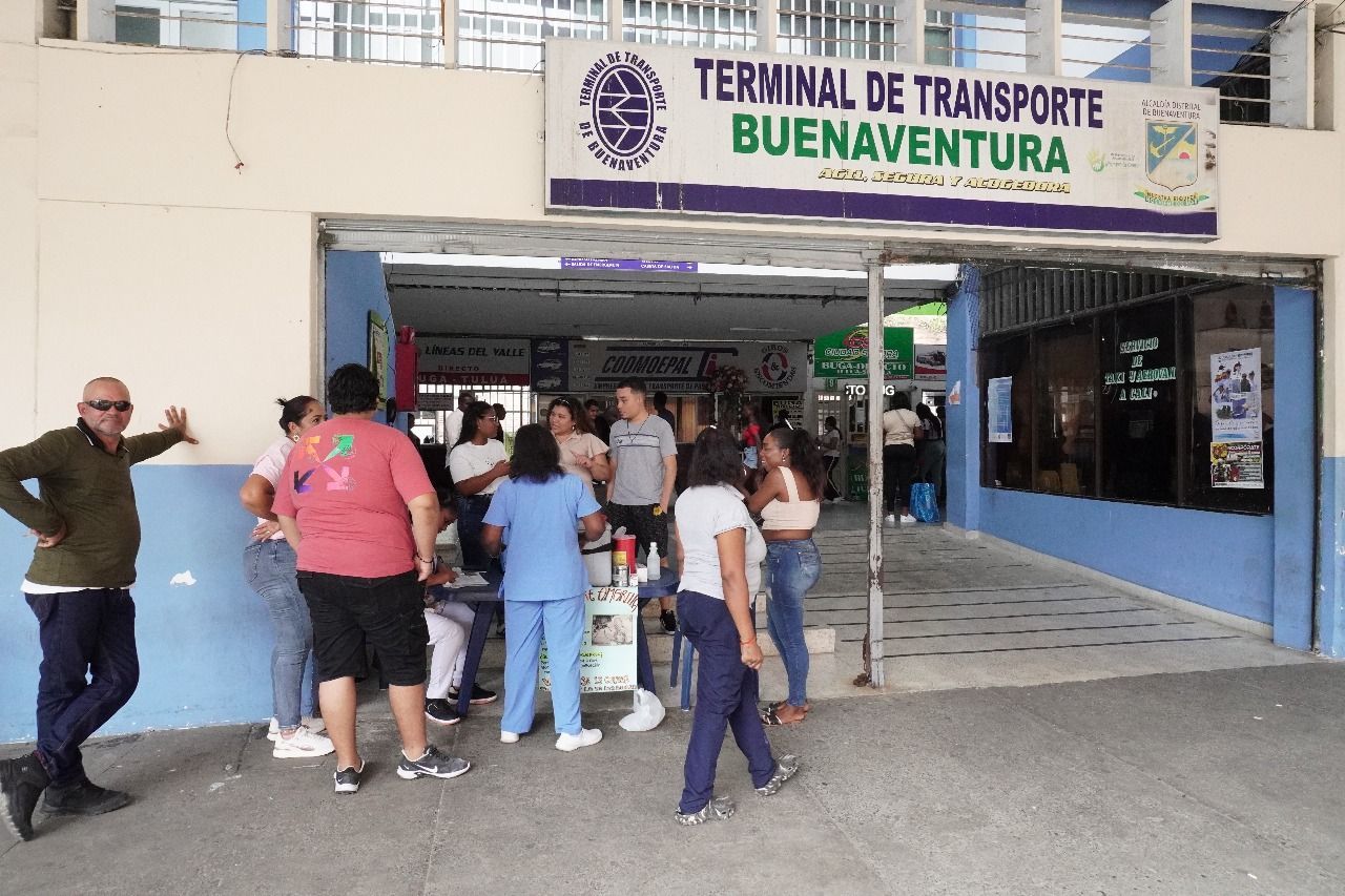 Terminal de Transporte celebra buena afluencia de viajeros durante el puente festivo