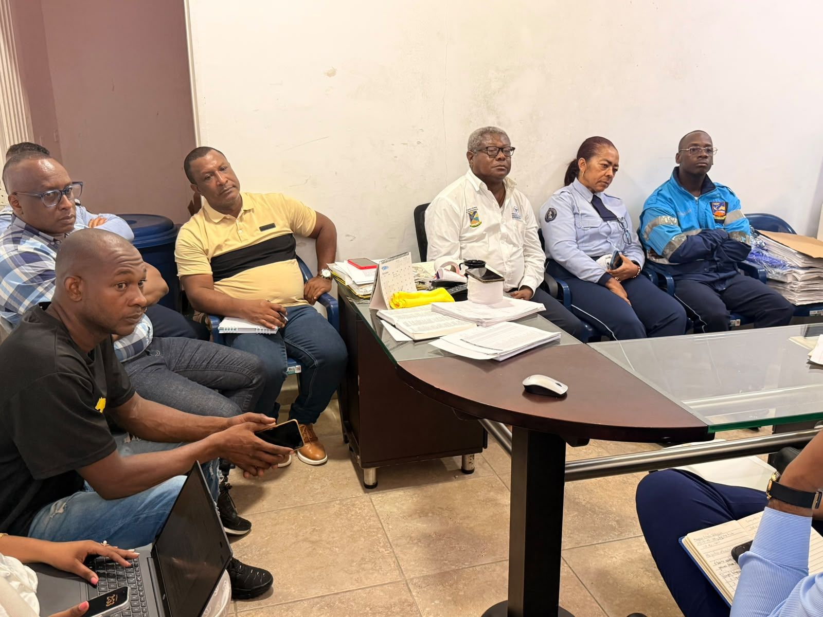 Alcald&iacute;a de Buenaventura y gremio transportador acuerdan medidas para agilizar la movilidad en la avenida Sim&oacute;n Bol&iacute;var
