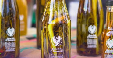 Sumérgete al sabor de nuestras bebidas tradicionales, patrimonio cultural de la nación!