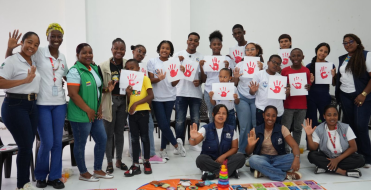 Avanza la preparaci&oacute;n del D&iacute;a de las Manos Rojas junto a ni&ntilde;os, adolescentes y entidades defensoras de derechos