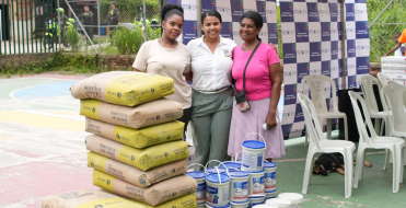 Gobernaci&oacute;n del Valle y Alcald&iacute;a de Buenaventura avanzan en mejoramientos de vivienda por autoconstrucci&oacute;n