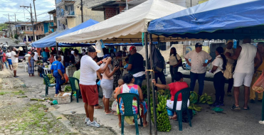 Mercado Campesino fortalece la econom&iacute;a rural y lleva productos frescos a las comunidades urbanas de Buenaventura