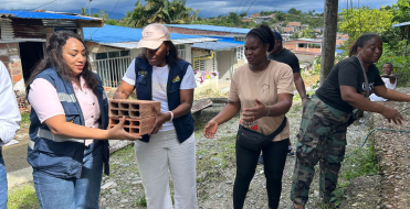 Alcald&iacute;a de Buenaventura entrega materiales de construcci&oacute;n a familias damnificadas por el sismo en la comuna 12